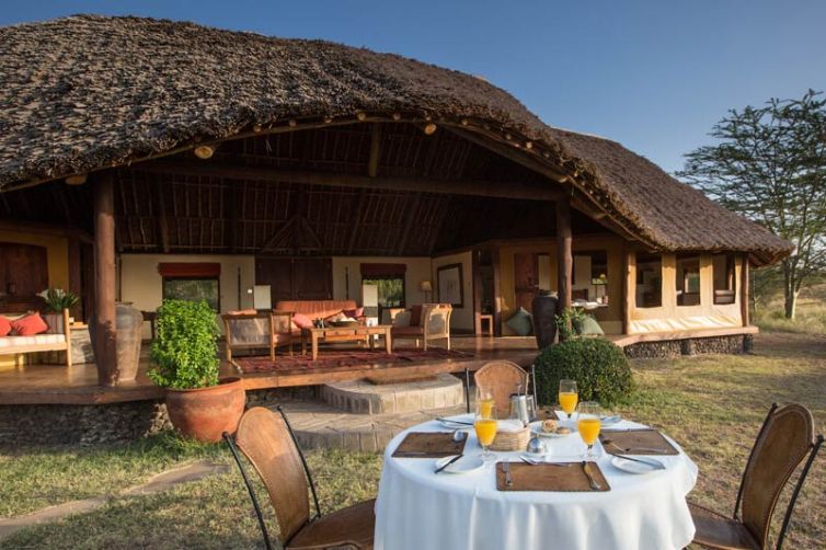 Elewana Tortilis Camp Private House Exterior