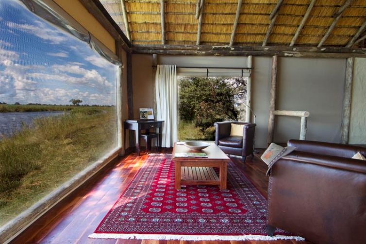 Lagoon room sitting area