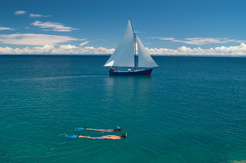 honeymoon snorkelling boating lake malawi