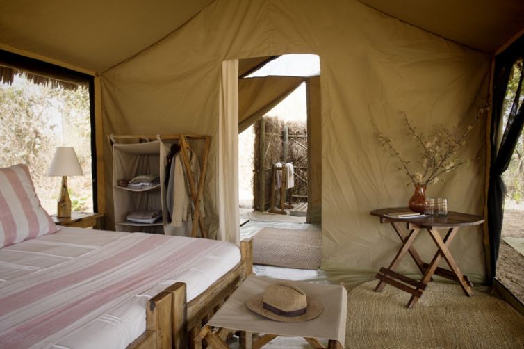 Kigelia Ruaha tent interior