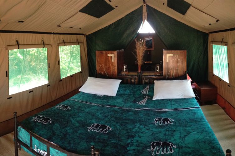 Mdonya Old River Camp tent interior