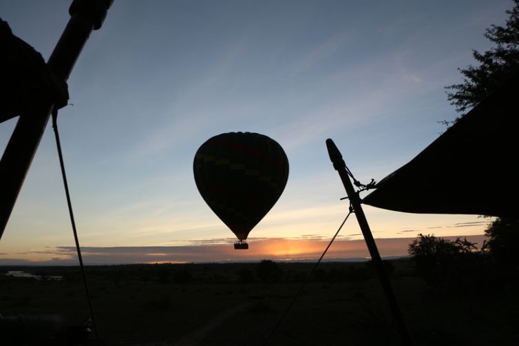 Olakira Migration Camp hot air balloon