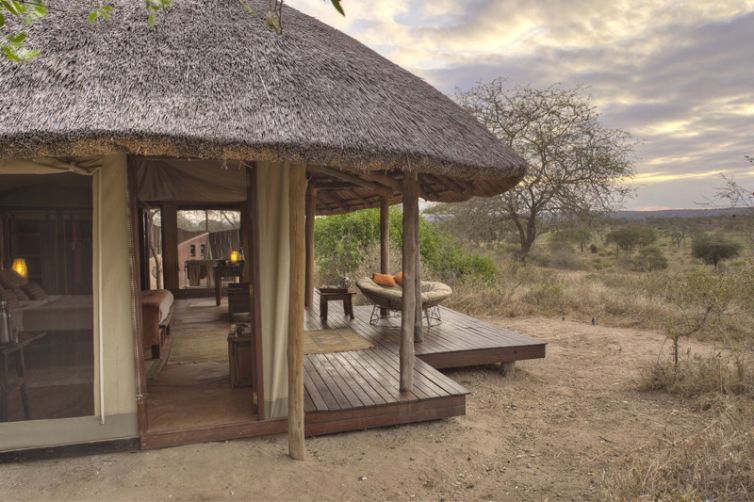 Olivers Camp room exterior