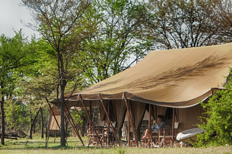 Serian Serengeti North Camp main tent exterior