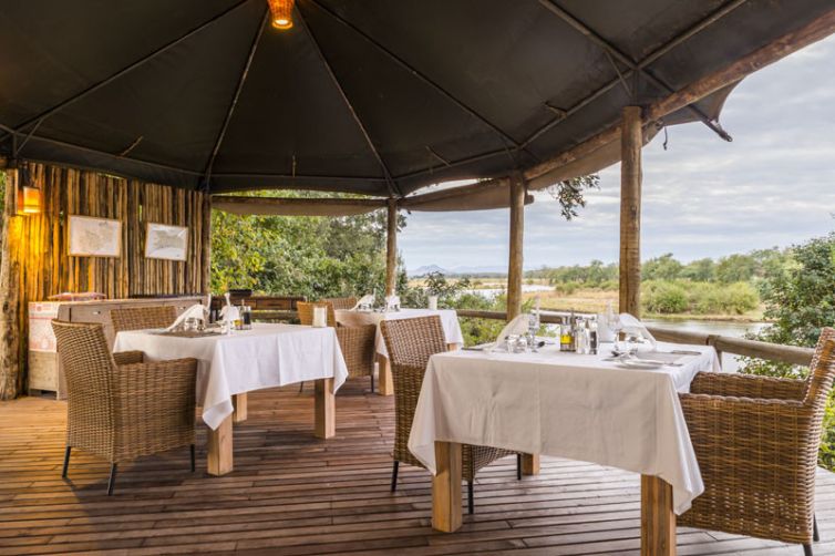 Amanzi Camp Dining