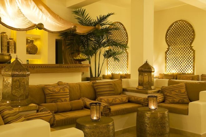 Baraza Resort & Spa dhahabu bar