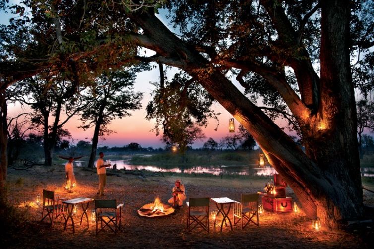 Selinda Explorers Camp Sundowner