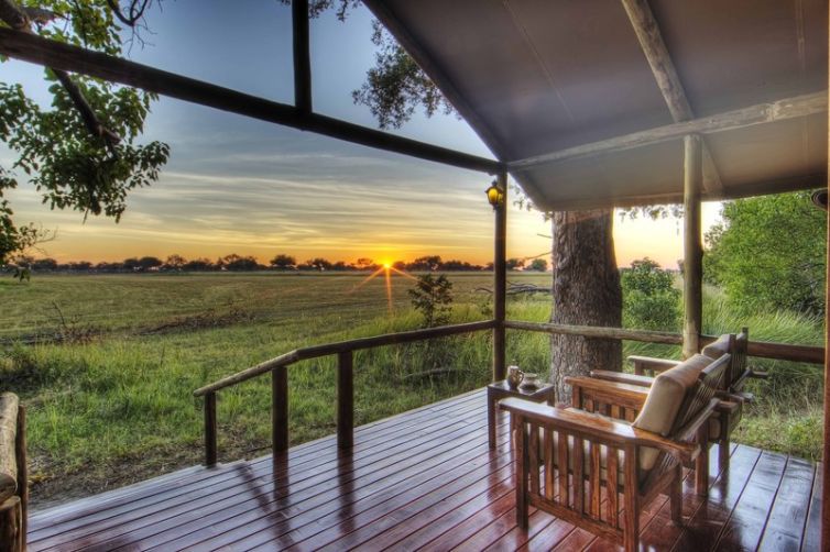 Shinde Camp & Enclave Twin Room Deck