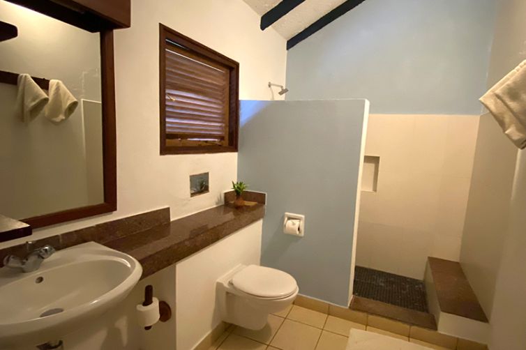 Pinewood-Beach-Resort-&-Spa-Bathroom