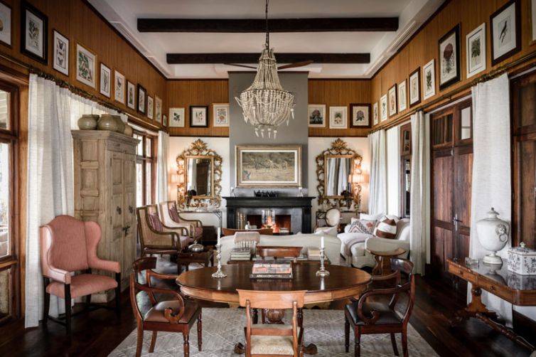 singita-Sasakwa-lodge-lounge-c-s-al