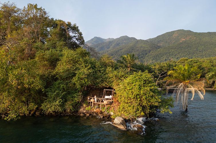 Greystoke Mahale | Wild Chimpanzee Safaris