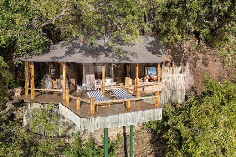 Tongabezi-Lodge-Tree-house-exterior-c_GS