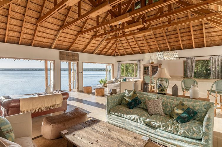 Tongabezi-Lodge-hang-out-c_GS