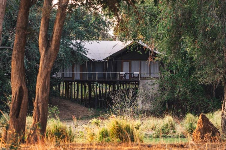 Anabezi Camp | Zambia Accommodation | Safari Consultants