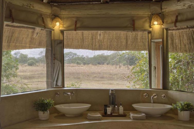 Lion Camp, South Luangwa National Park - Safari Consultants
