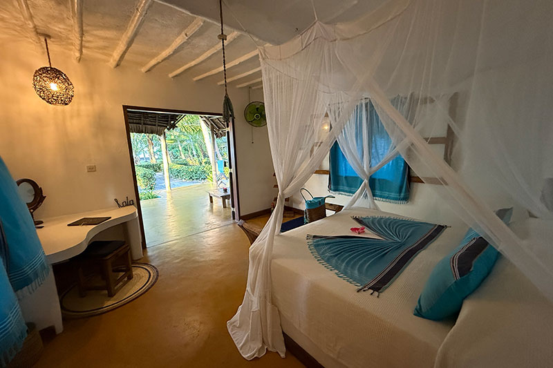 10 Butiama Beach Lodge room