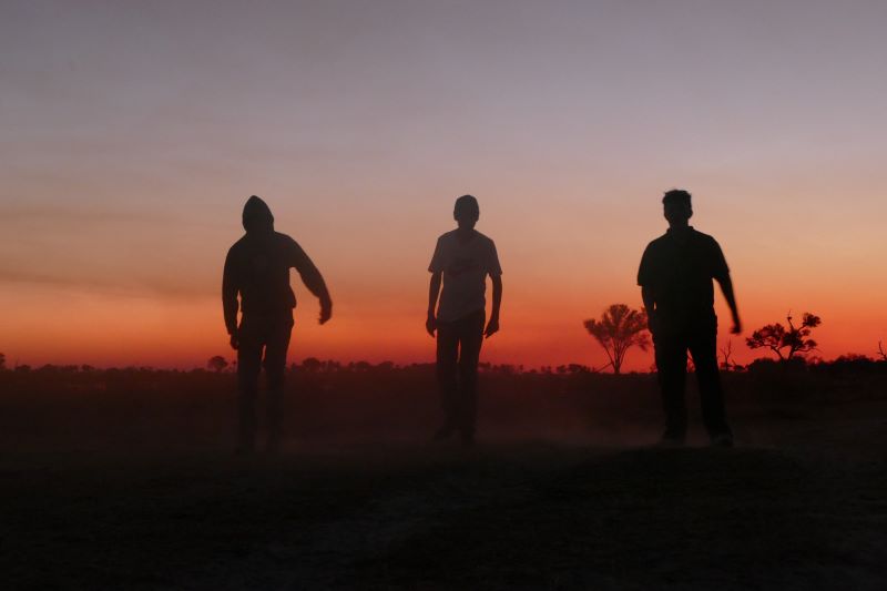 6. safari sunset children