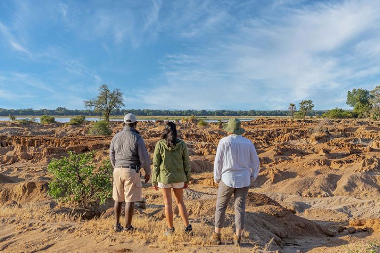 Time-+-Tide-Chongwe-House-walking-3-c_TAT