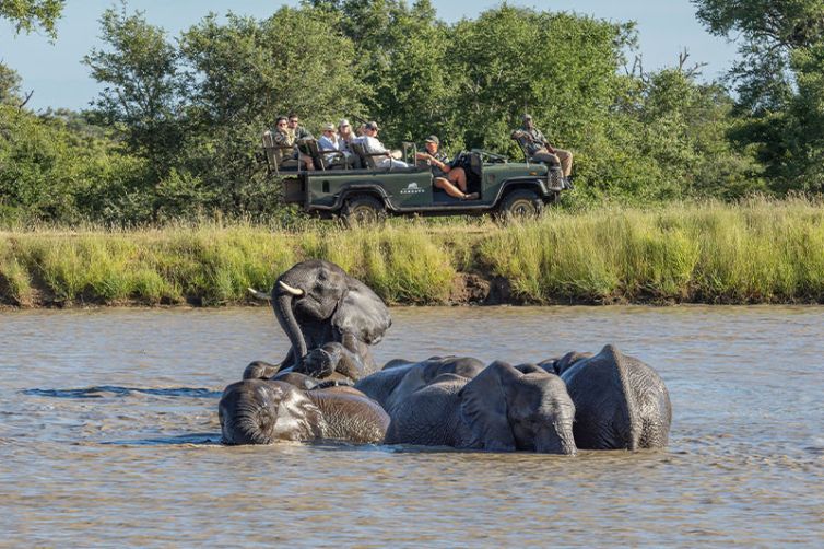 Kambaku River Sands, South Africa Luxury Safari