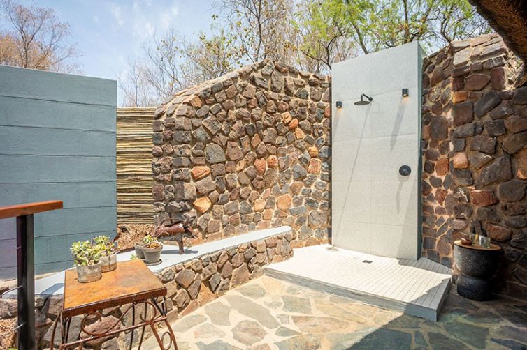 Tuningi Safari Lodge, South Africa Luxury Safari