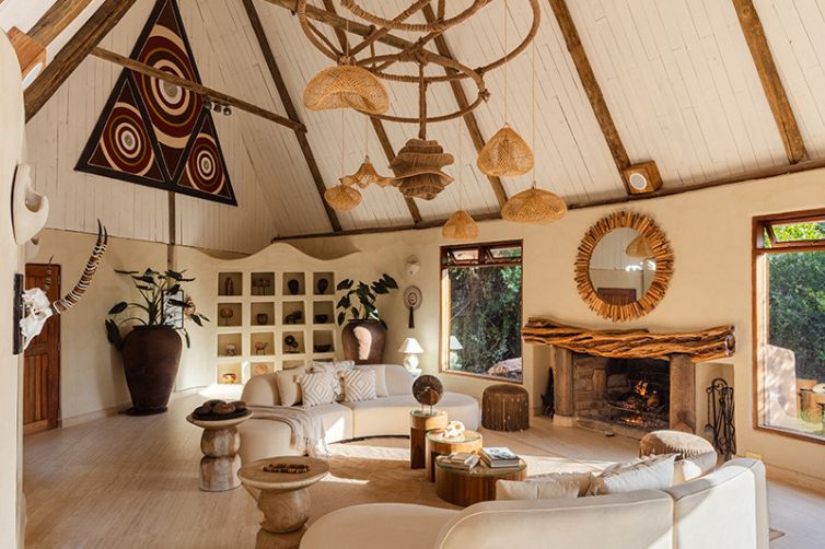 Cottar's Bush Villa Lounge - Africa Safari Holiday Specialists, Tailor-Made Safari Trip