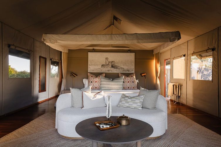 Chitabe-Lediba-tent-3-c_WS